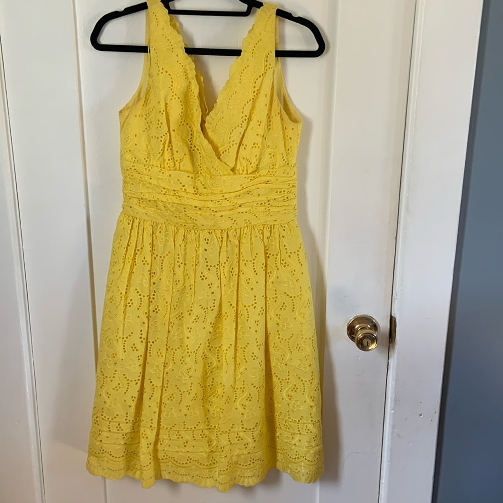 Donna Morgan Yellow Lace Midi Dress